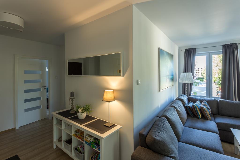 Omi Apartments Kolobrzeg Exterior photo